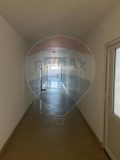 Spațiu comercial de 42.7mp de închiriat în zona Burdujeni - 1