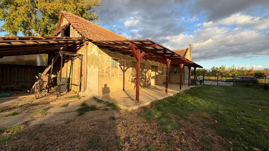 Casă de vânzare în Berveni - 3