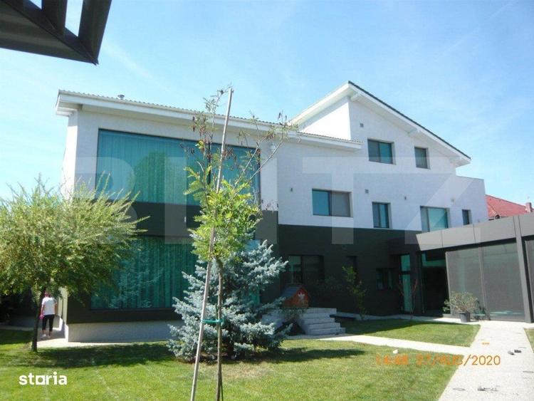 Casă cu 4 camere în Lunei
