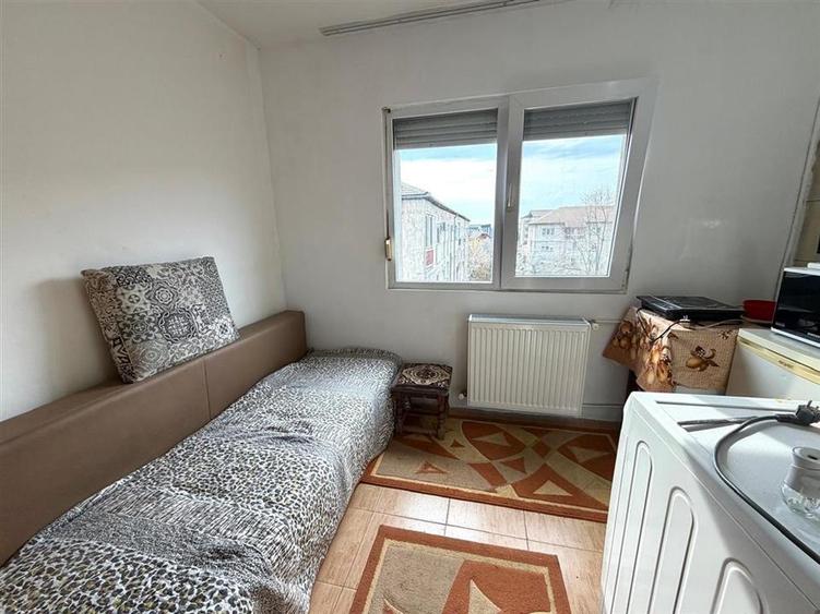 USCATORIE  | ZONA CANTEMIR | ORADEA - 2