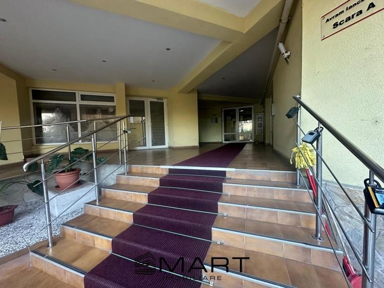 Spatiu Birou 18 mp Bartolomeu - 1