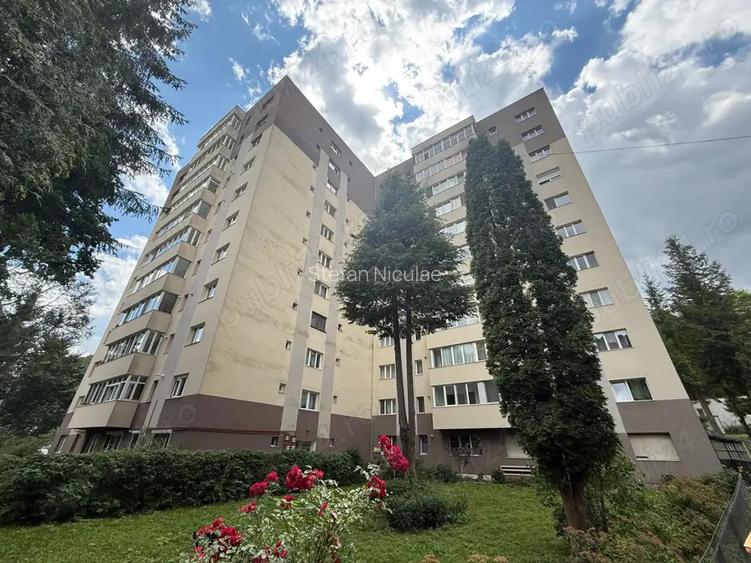 Apartament 3 camere, renovat, ultracentral, Sinaia vedere panoramica!
