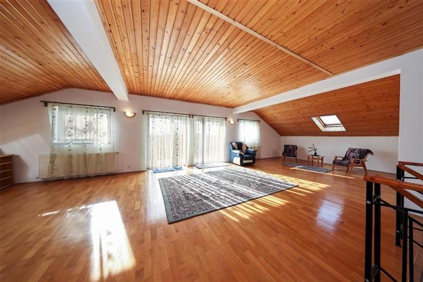 Vanzare Casa zona Tractorul, teren aferent 700 mp - 3