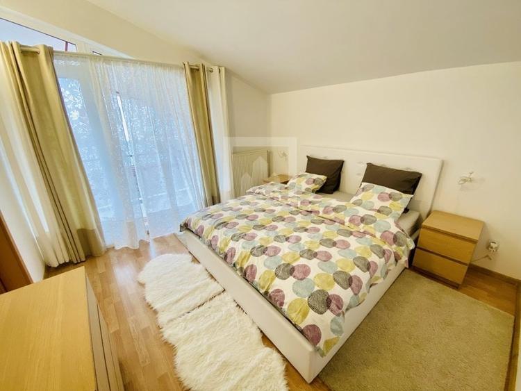 Vila Cu curte proprie || strada privata - 13