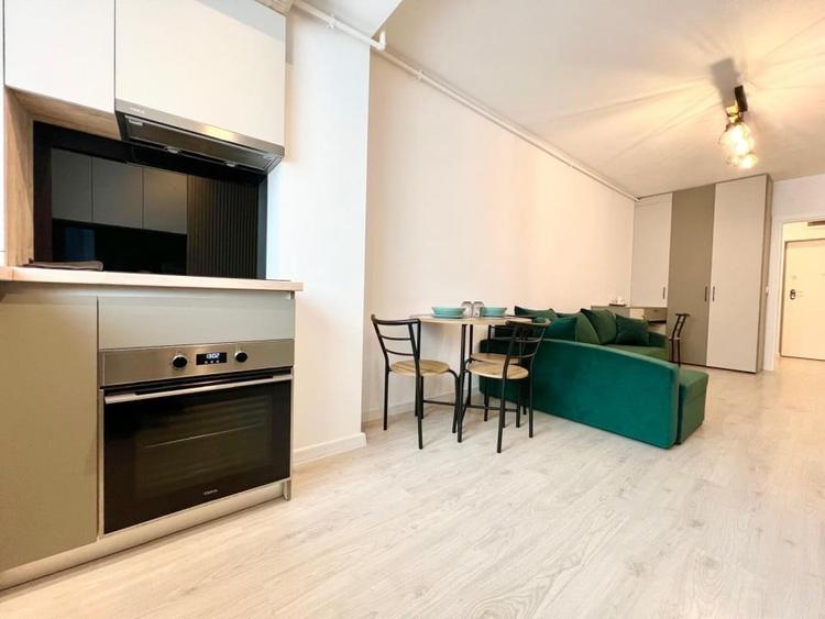 NOU / DEOSEBIT / PRIMA INCHIRIERE - 1