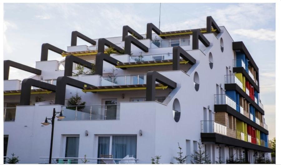 Otopeni ap 2 cam str Libertatii complex cu loc de parcare si piscina - 2