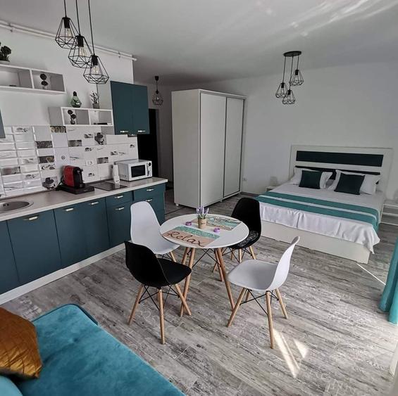 Apartament cu 3 camere nedecomandat în Nord