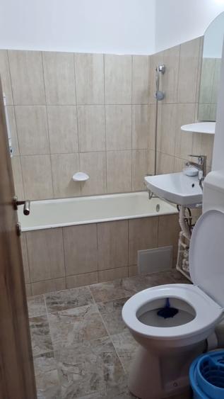 Dristor , 1 minut metrou - 13