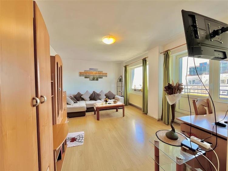 Apartament 2 camere Centrul Civic bloc turn cu priveliste - 2