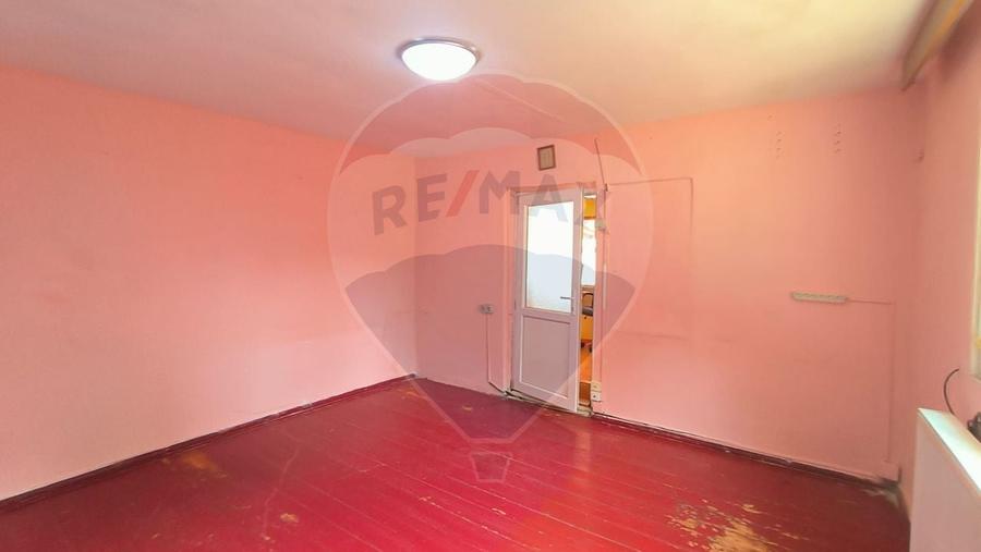 Casa cu teren de vanzare in zona Nord-Est Galati - 4