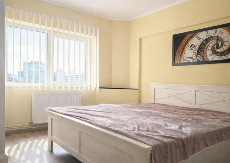 Proprietate personalizata, mobilata si echipata, Central, Br - 6