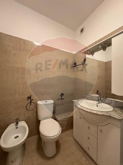 Apartament cu 3 camere ARED - 3