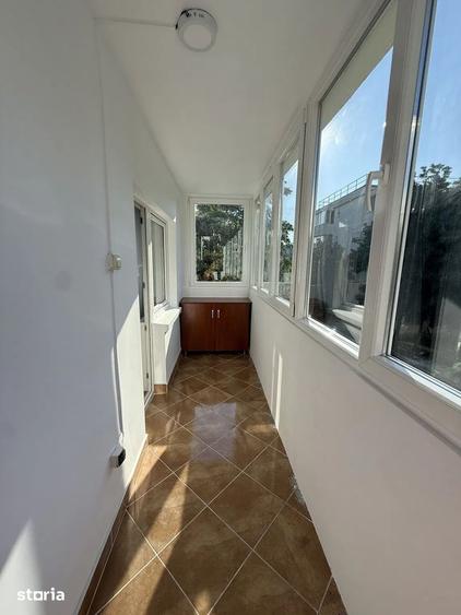 Apartament cu 3 camere decomandat, mobilat în Lacul Tei