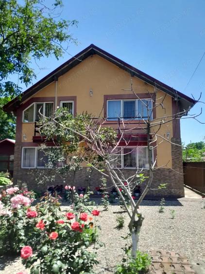 Movilita (IL) - de vanzare casa 5 cam p+1 - 5