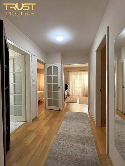 A3 camere l Decomandat | M. Eminescu l Etaj Intermediar - 1