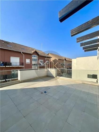 EXCLUSIV | SCOALA AMERICANA - Complex cu PISCINA | Pipera - Vila Duplex / 327 MP - 47