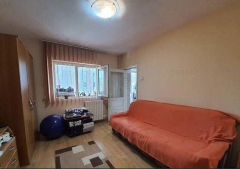 Garsoniera decomandata- Persoana fizica - 2