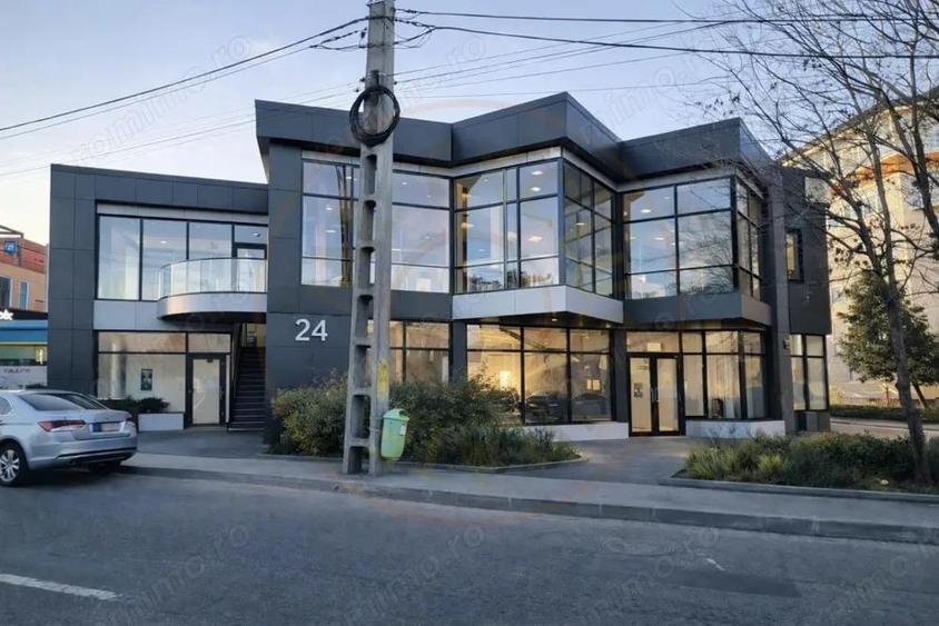 SPATII DE INCHIRIAT renovate - parter si etajul 1 - stradal - 1