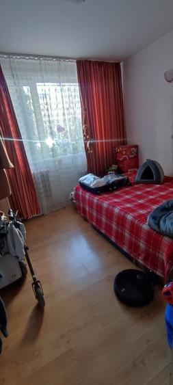 Dristor - Ambrozie vanzare ap. 3 cam - bloc 4 etaje - 7