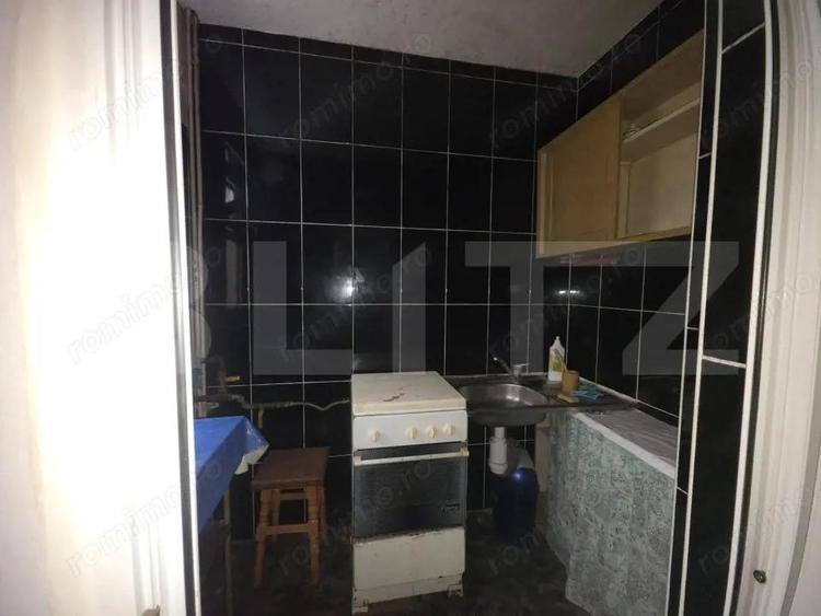 Garsoniera, 22 mp, zona Democratiei - 2