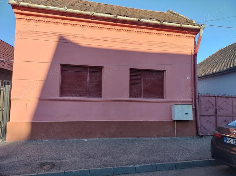 Casa de vanzare, Tarnaveni, zona ultracentrala - 1