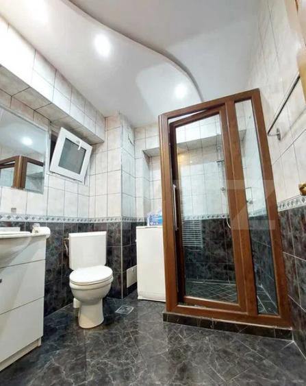 Apartament 4 camere, 100 mp, zona Nicolina - 6