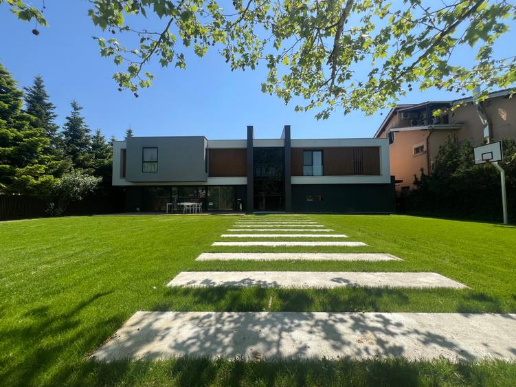 Inchiriere Vila Ultramoderna Iancu Nicolae / Modern Villa for Rent Iancu Nicolae - 1