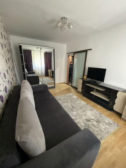 Garsoniera Pitesti Etajul 1 Cu Centrala pret 53000 - 6