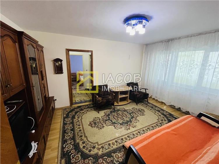 Apartment 2 CSD de inchiriat, zona Orizont, Bacau - 2