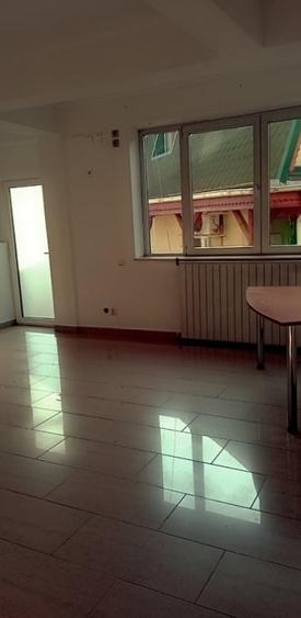 Spatiu Comercial | Piata Romana  | 3 minute de Metroul Piata Romana| - 4