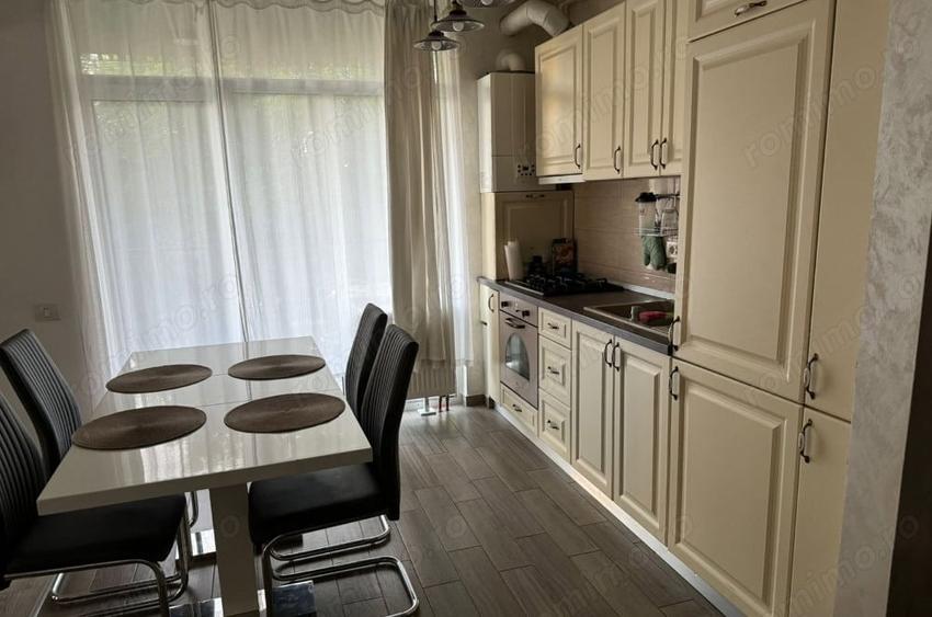 Apartament cu 3 camere in Complexul Studentesc - 3