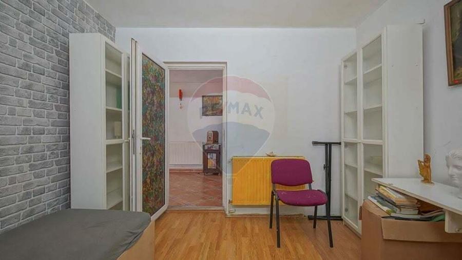 PODUL LUI GRID 13 | CASA 4 CAMERE CU DOUA BAI SI PRIVELISTE | SCHEI - 1