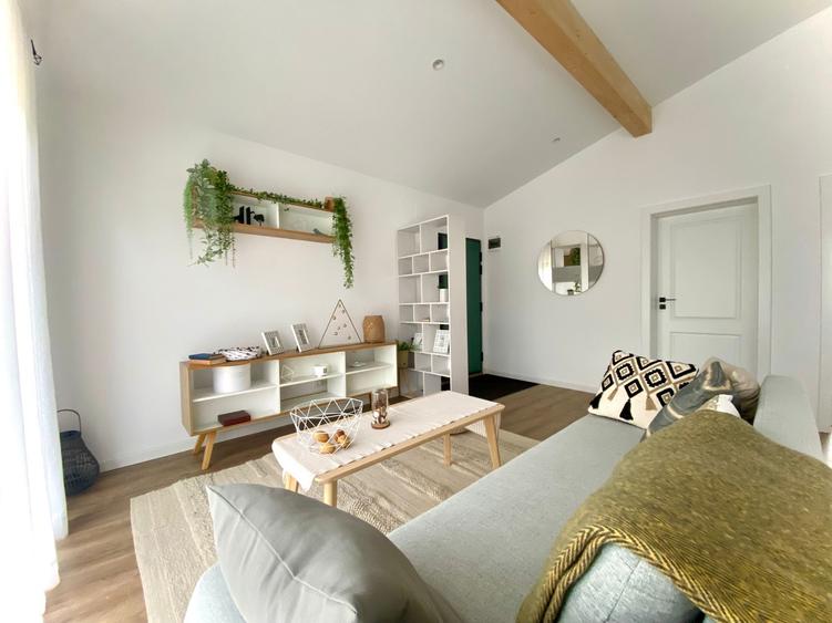 Casuta de vanzare cu ponton pe lacul Snagov - 3