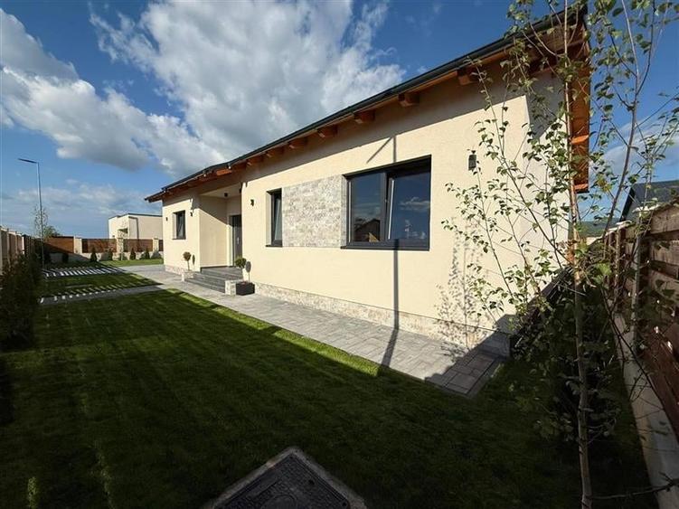 Exclusivitate, Casa 4 camere, Finisaje calitative, Tarlungeni, Brasov - 11