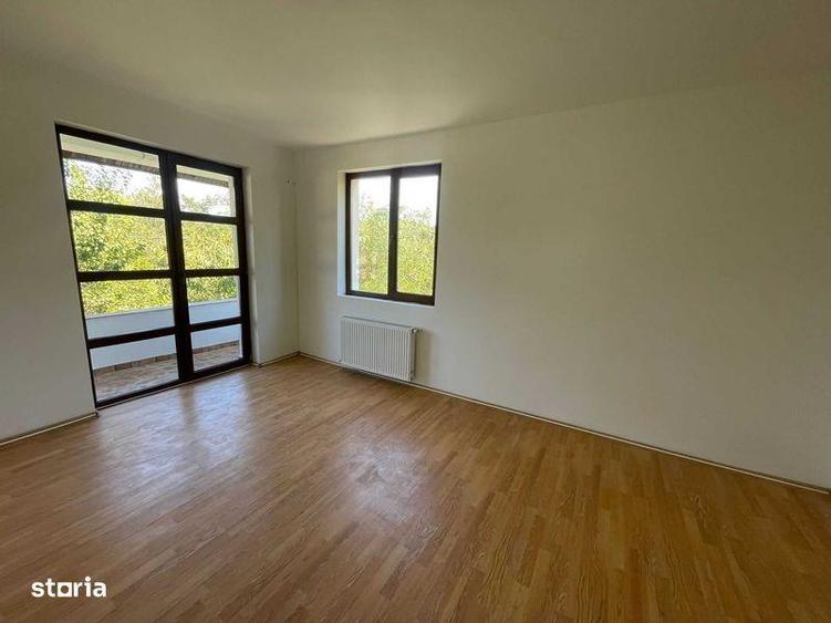 Casa solida, moderna si luminoasa: liniste totala in natura! - 5