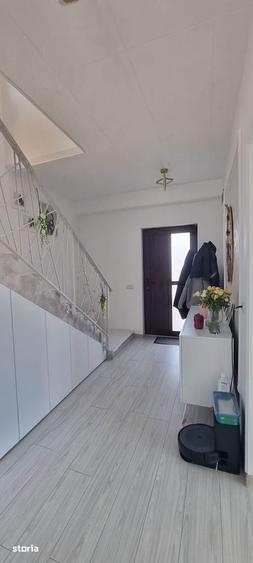 Vand vila noua, mobilata, zona linistita in Stefanesti, jud. Arges - 16