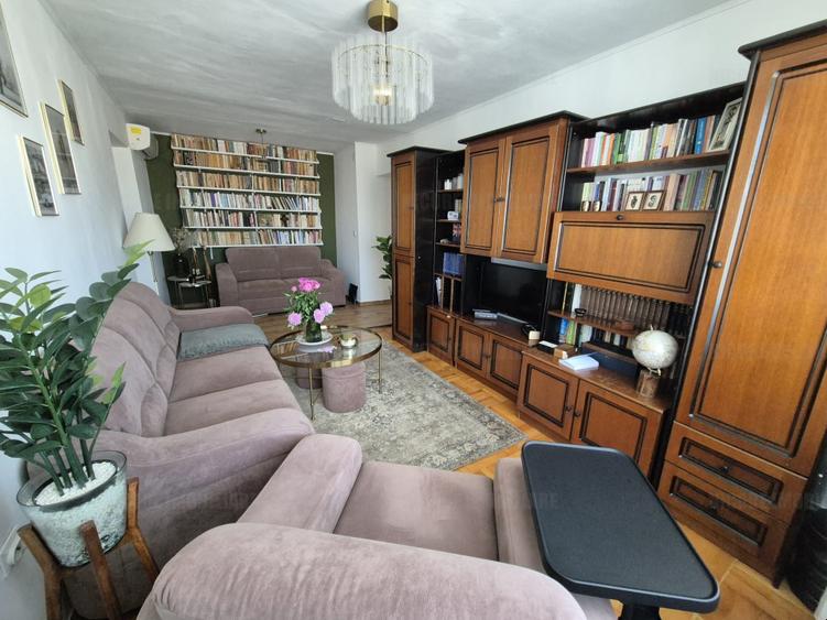  Apartament 3 camere - complet mobilat si utilat - Calea Sagului - 98.000 euro  - 9