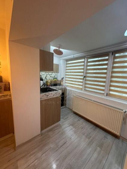 3 CAMERE //CANTACUZINO //LOC DE PARCARE//MOBILAT SI UTILAT - 21