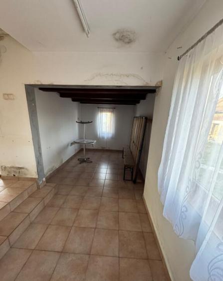 Doua case pe acela?i teren, 180 mp utili, 25 ari, ?indre? - 6