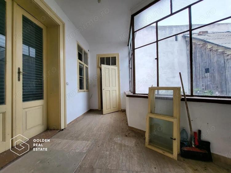 Apartament 2 camere, etajul 1, Oras Lipova - 1