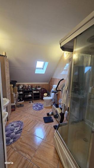 Casa cu mansarda Zona Aquastar, str. Gorunului - 4