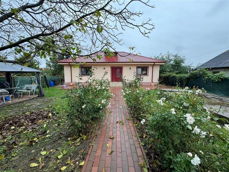 Casa de vanzare in Petresti , 586mp teren si 171mp suprafata construita - 3