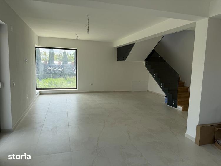 Casa deosebita in Bod construc?ie noua - 1
