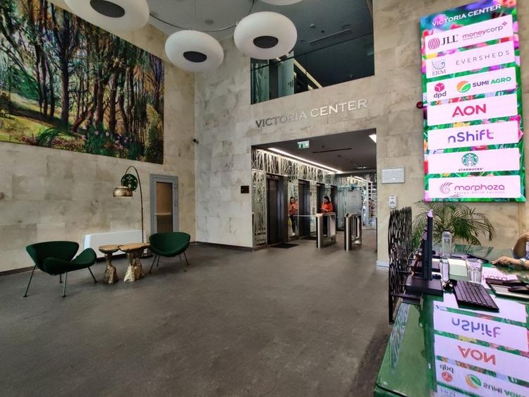 Spatiu de birou amenajat in cladirea Victoria Center - Calea Victoriei - 8