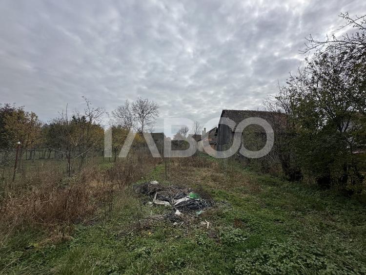 Casa de vanzare 2 camere anexe gospodaresti 1248 mp teren in Beclean - 10