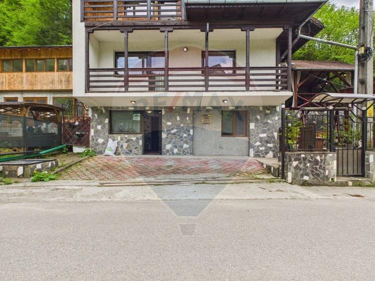 Pensiune/casa montană 9 camere în Dâmbovicioara, comision 0% - 58
