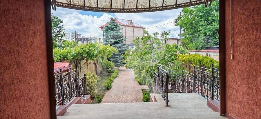 Vila premium, Eroii Revolutiei, Bulevardul Pieptanari - 3