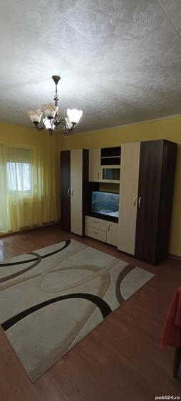 Dau in chirie ap. 2 camere - 8