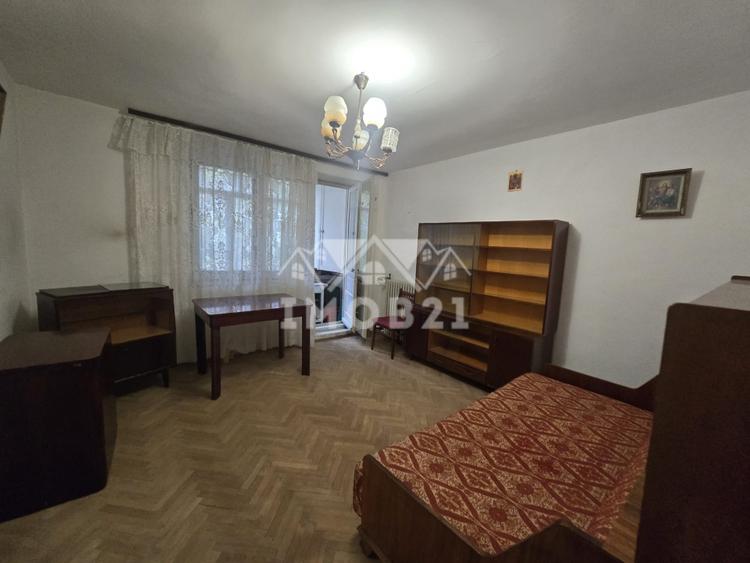 Vanzare apartament 3 camere in zona de Nord-CINA - 1