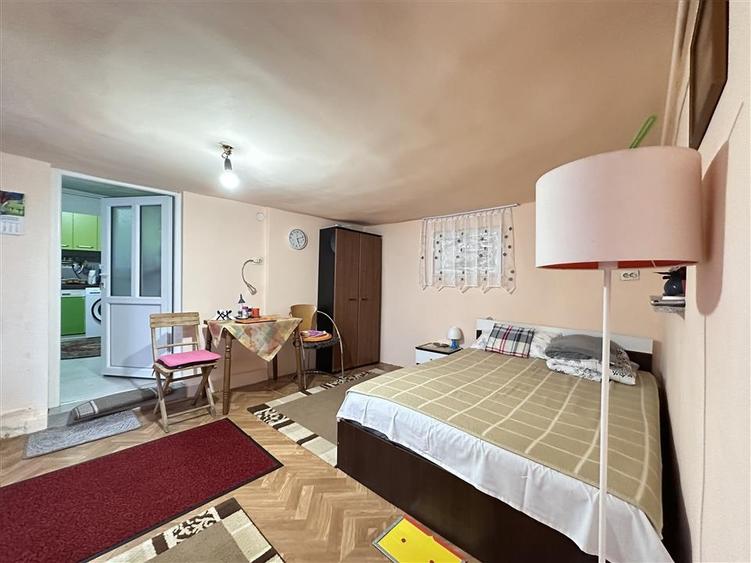 Casa renovata si utilata. Vladimirescu, zona Eroilor. - 5